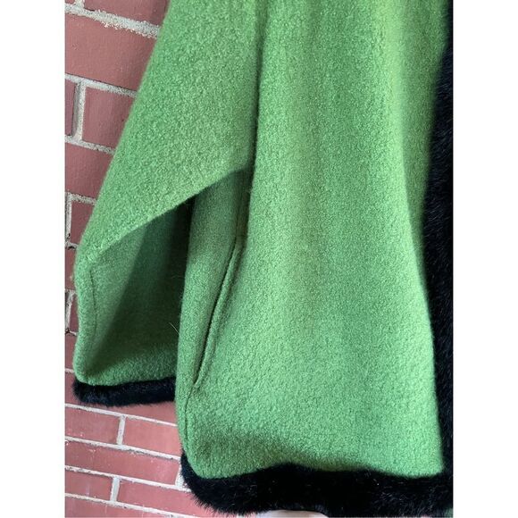 Green Wool Cardigan - Picture 6 of 7